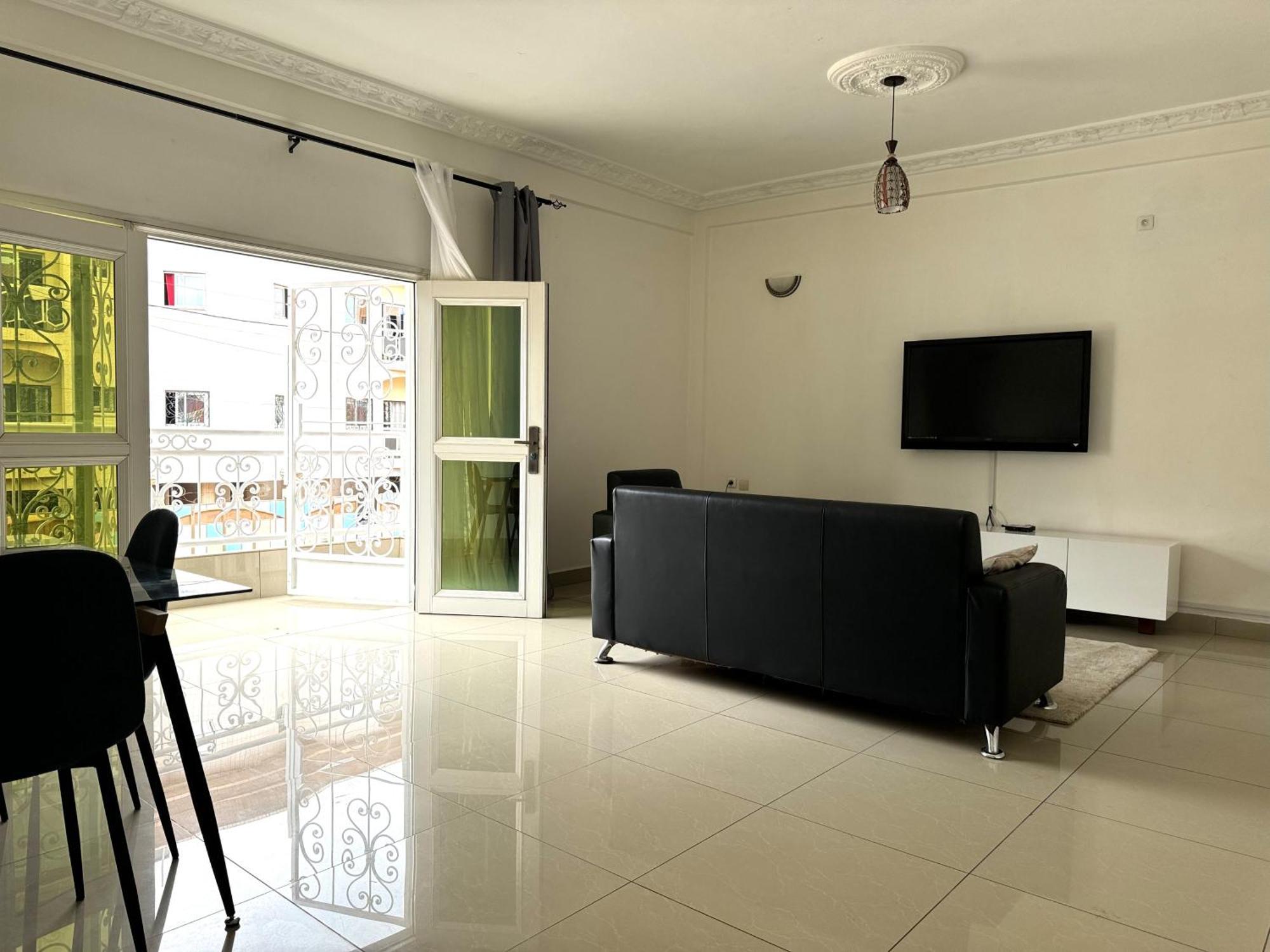 Appartements Modernes, Wifi, Tv - Yaounde, Omnisports Exterior photo